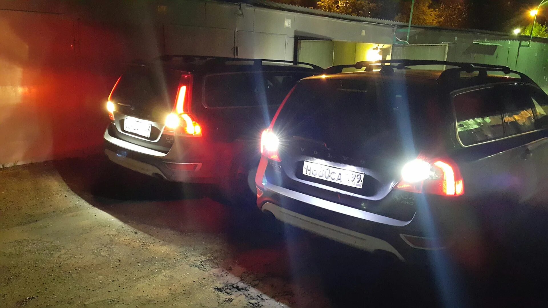 Вольво 480. Вольво хэтчбек v40 новый. Параллельная парковка схема. Вольво задним ходом. Парковка задним ходом.