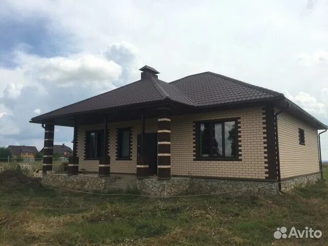 Авито белгород дом. Дом в белгороде. Дом в белгороде. Белгород недвижимость. Авито белгород недвижимость.