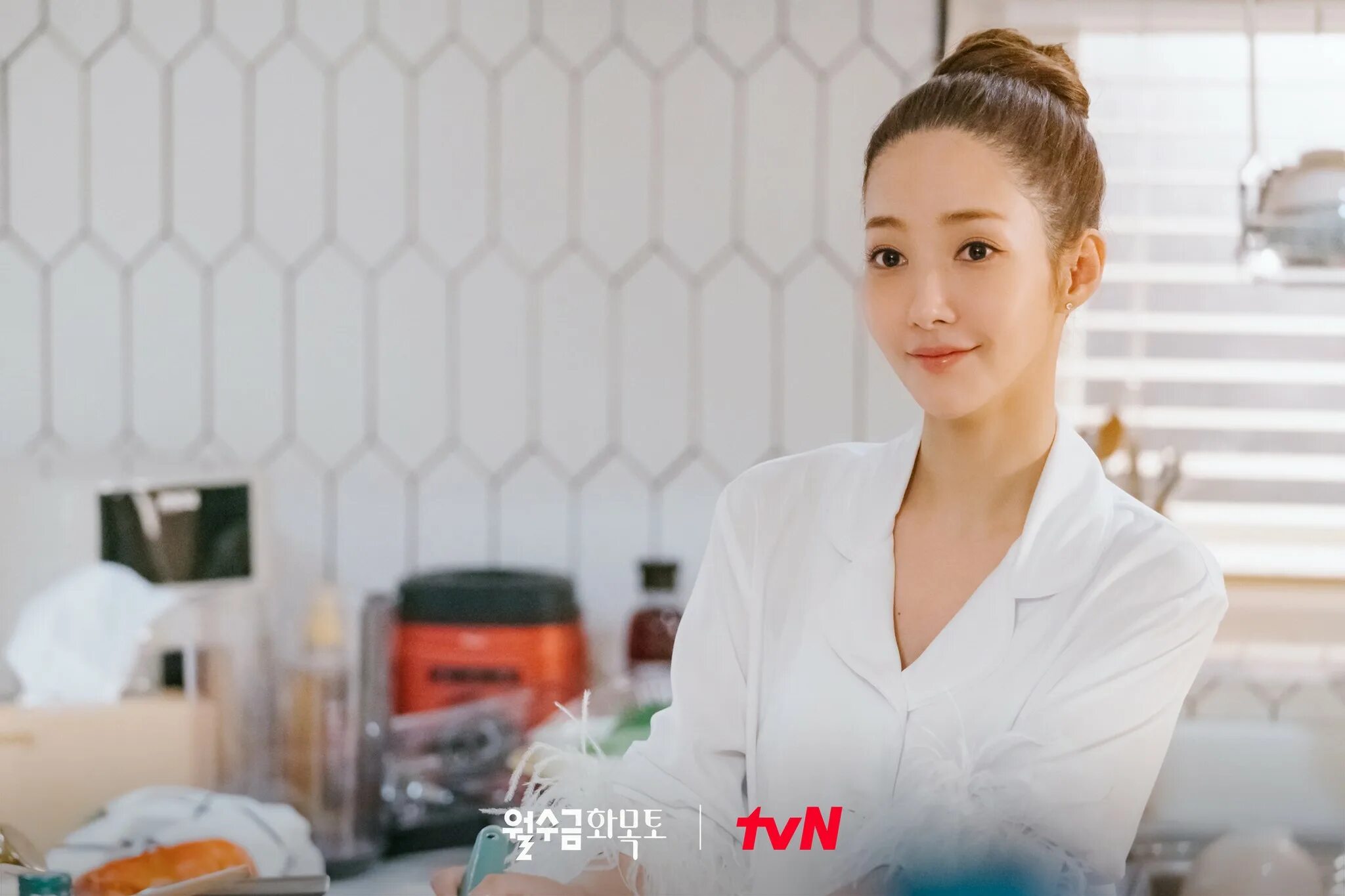 Контракт на любовь китай 2024. Любовный контракт дорама 2022. Любовь по контракту dorama 2022. Дорама остров кадры. Love contract дорама.