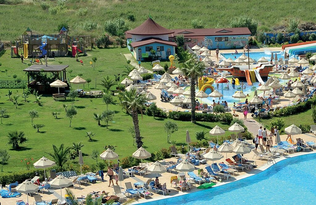 World resort spa hotel. Sea World Resort Spa 5. Sea World Сиде Турция. Seaden Sea World Resort & Spa. Сиде сиа ворлд Резорт спа 5 Турция.