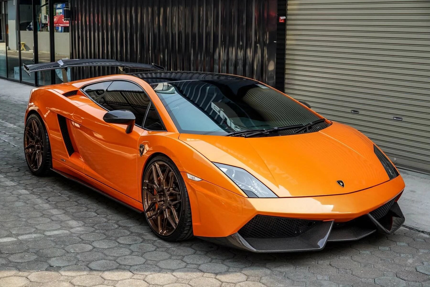 2014 Lamborghini Aventador - Information and photos - Neo Drive