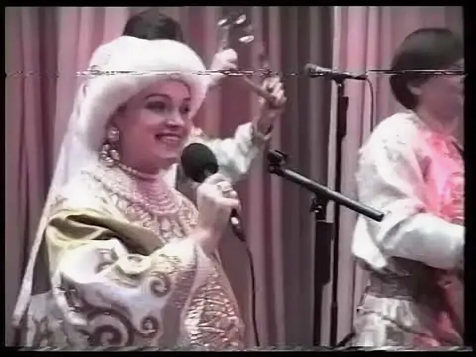 Песня кадышевой ой калина. Золотое кольцо. У нашей кати хор пятницкого. Кадышева колдунья. Песня кадышевой ой калина.