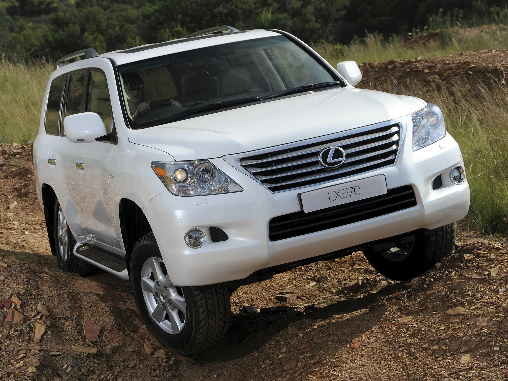 Lexus LX 570 2010. Ленд Крузер Лексус 570. Toyota Land Cruiser 570. Лексус ленд Крузер 200.