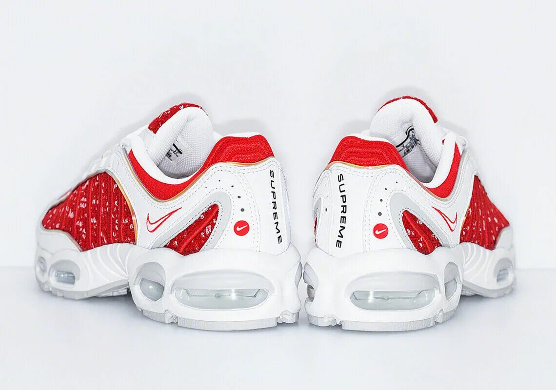 Nike air x supreme. Nike air max tailwind 4 supreme. nike tailwind 4 x supreme. nike air supreme. nike air tailwind supreme.
