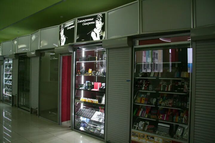 Рынок дубровка в москве. Вещевой рынок дубровка в москве. Дубровка чумашоп. Дубровка электроника. Чумодан на дубровке магазин.