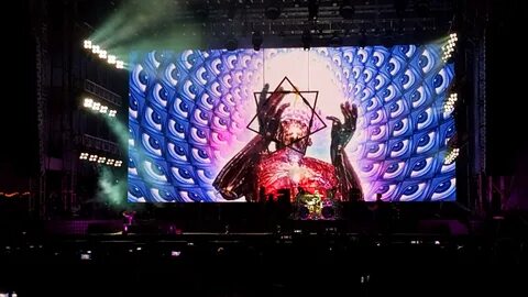 Tool living
