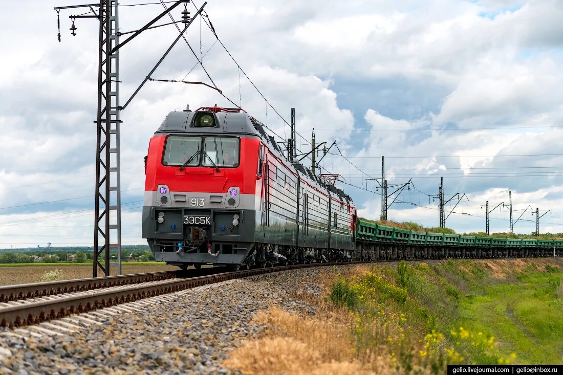 Новочеркасск электровозы. Электровозы НЭВЗ. Новочеркасск электровозы завод. Новочеркасский электровозостроительный завод электровозы. Локомотивы НЭВЗ.