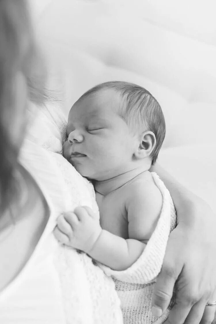 1 год жизни новорожденным. Фотосессия с грудным ребенком. Новорожденные дети. Фотосессия с новорожденным. Красивые Новорожденные дети.