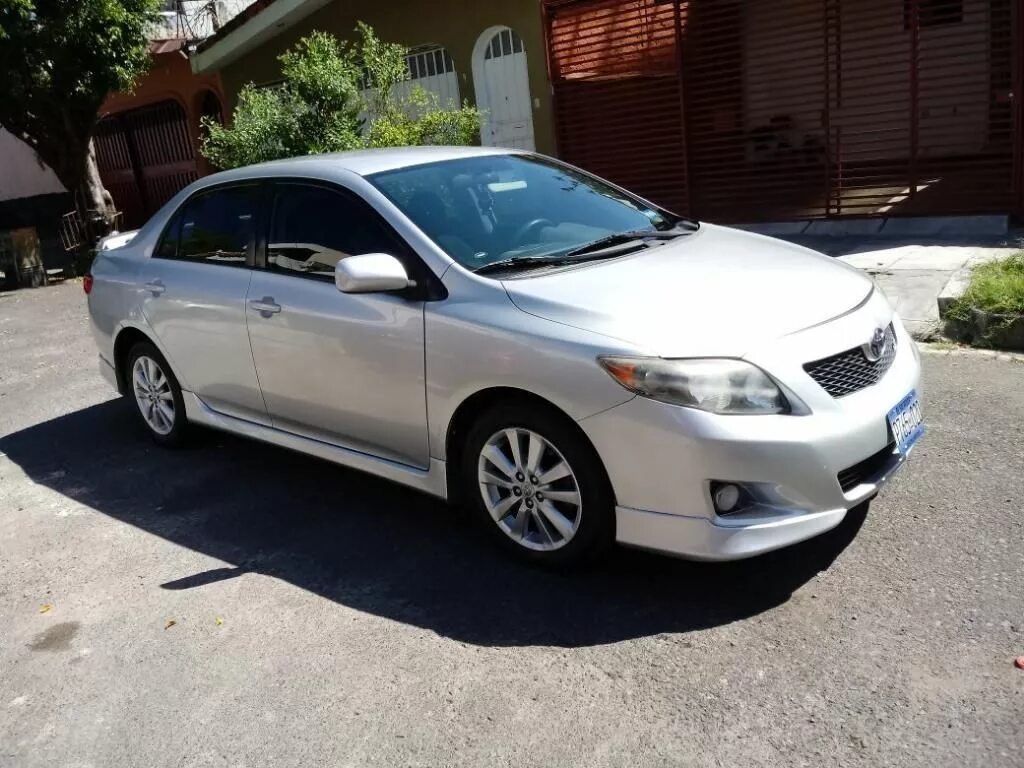 Купить тойоту короллу 2. Toyota Corolla 2010 s. Тойота Королла 2010. Toyota Corolla 2. Toyota Corolla 2010 c.