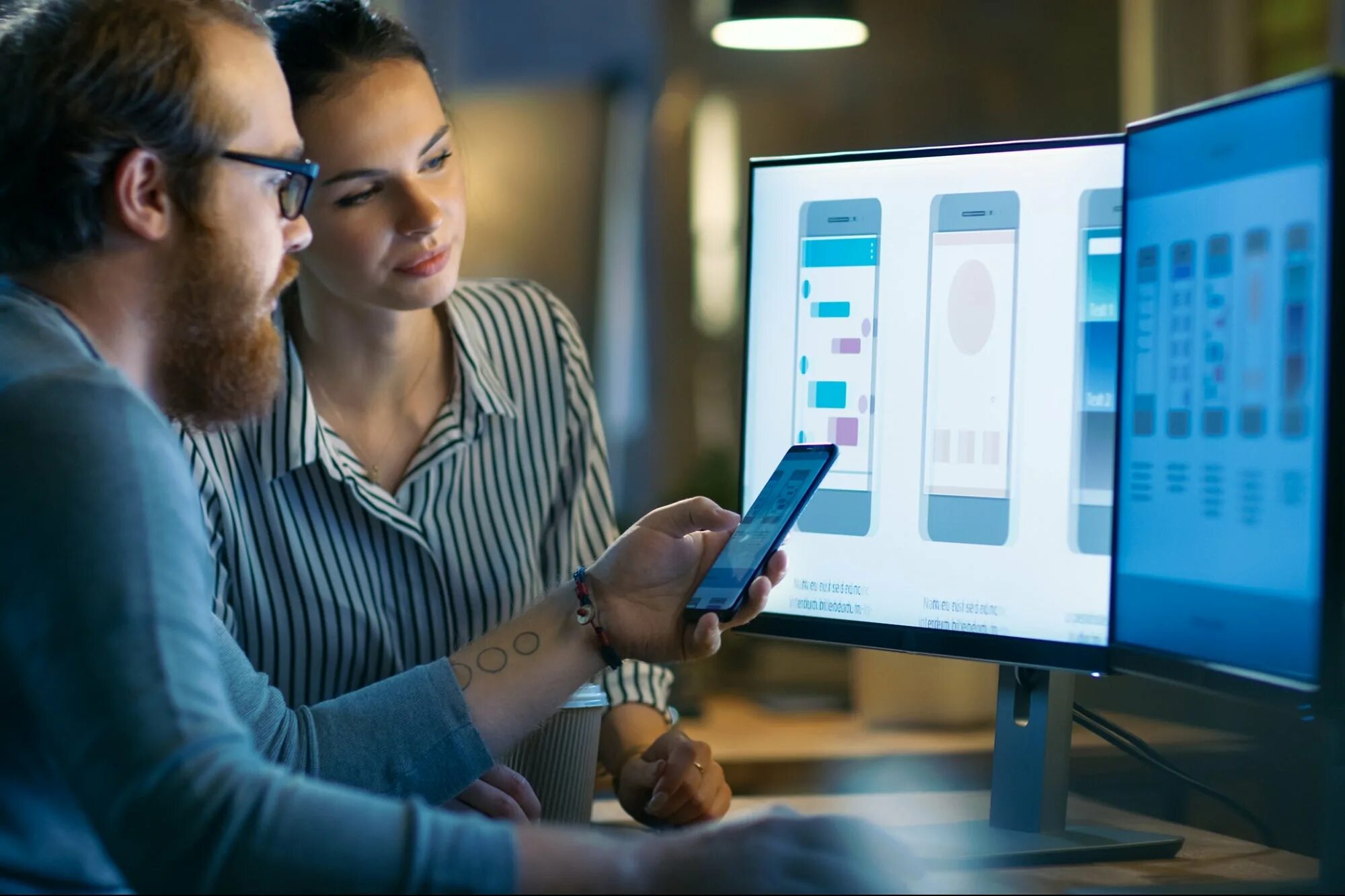 Разработчик мобильных приложений. Разработчик мобильных приложений. Developer applications. Developer applications. Разработчик мобильных приложений профессия.