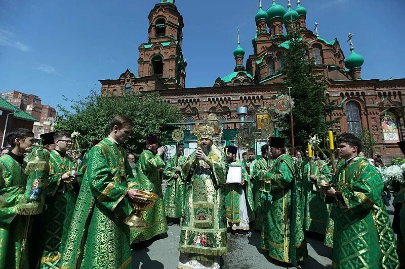 Троица в троицке 2024. Православные фотографии. Троица в троицке 2024. Троицк москва храм животворящей троицы. Троица в суздале 2021.