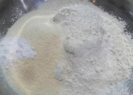 Тесто для пиццы на манке