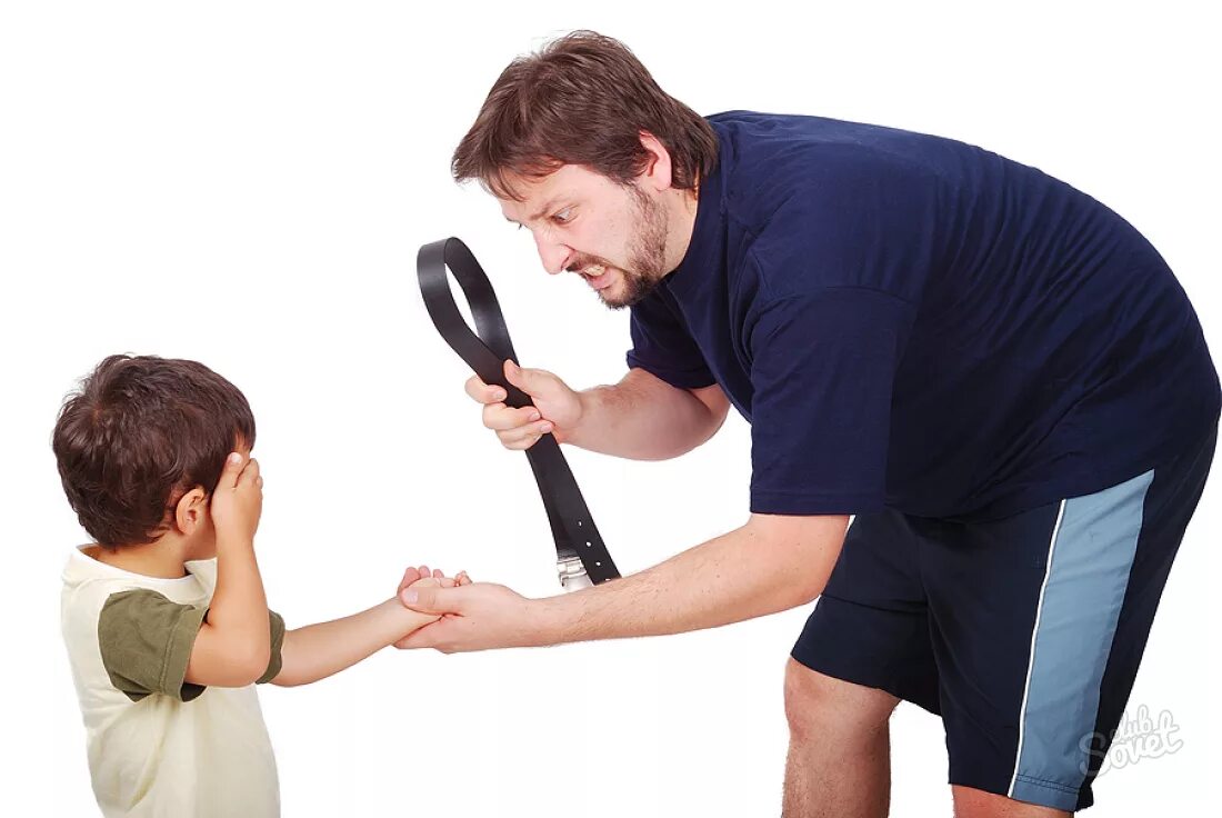 ремень для воспитаниедетей. варианты наказания. физическое наказание детей. ремень для детей. ремень на человеке.