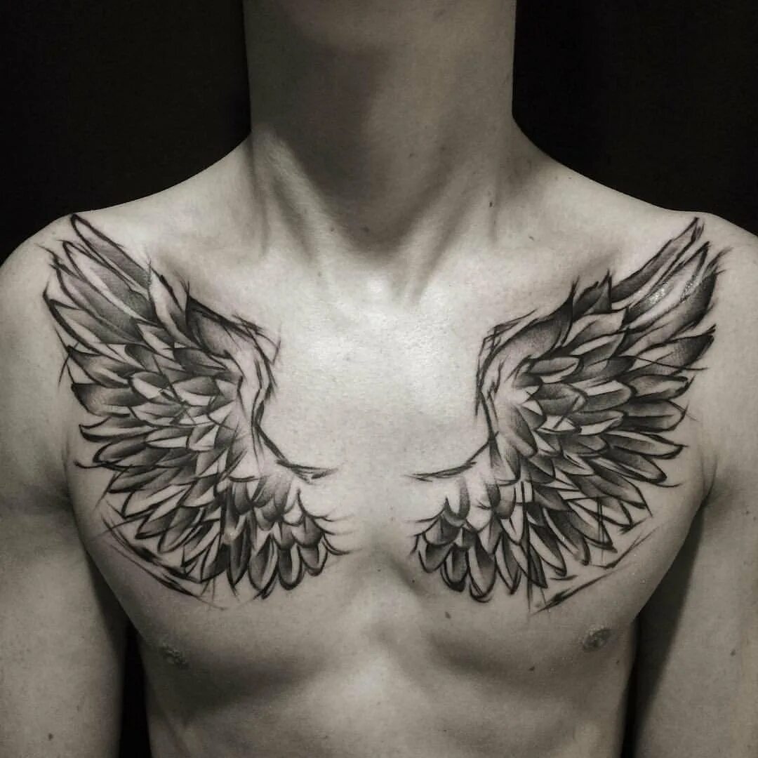 Тату для мужчин на грудине. Татуировки на грудь. Тату Крылья. Мужские Татуировки на грудной клетке. Тату Крылья на груди мужские.