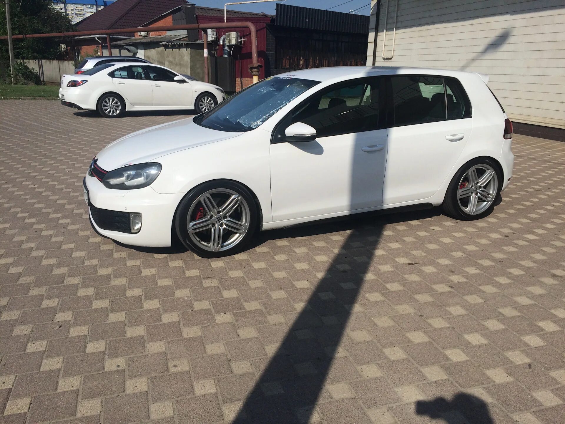 Диски Golf 6 GTI. Golf 4 диски от GTI. Гольф 6 ГТИ диски. Volkswagen Golf 6 на литье. Купить гольф колесо