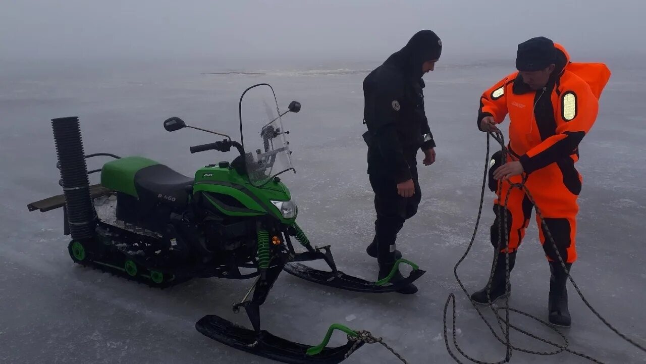 Рм тикси 250 люкс. Снегоход тикси русская механика. Соревнования на снегоходах. Снегоходы череповец. Снегоход "шихан д-2е".