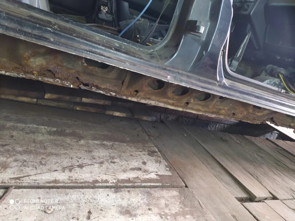 Пороги passat b3. Пороги фольксваген пассат б3 универсал. Пороги из профильной трубы фольксваген б 3. Переварка порогов пассат б3. Пороги пассат б3.