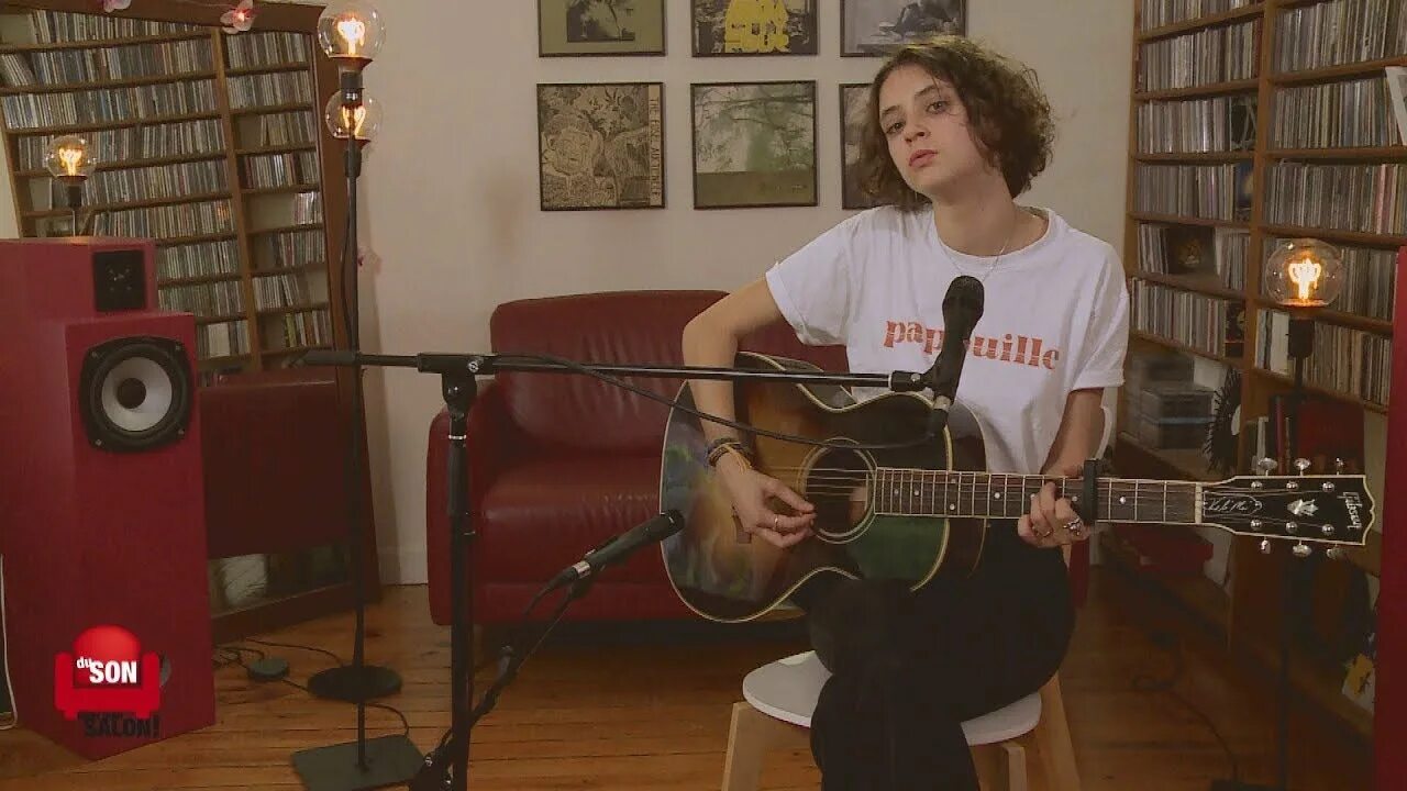 Ceux qui revent. Pomme певица в юности. Revent lf black. Revents watch. Revent in bread we trust.