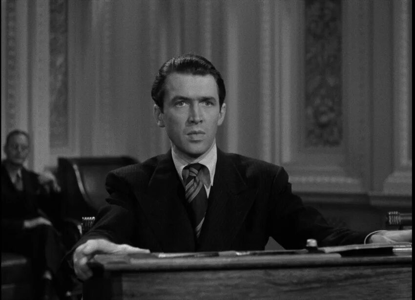 Mr smith to fix. мистер смит едет в вашингтон 1939. Mr. мистер смит едет в вашингтон кадр. Water в паст симпл.