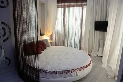 Круглая спальня