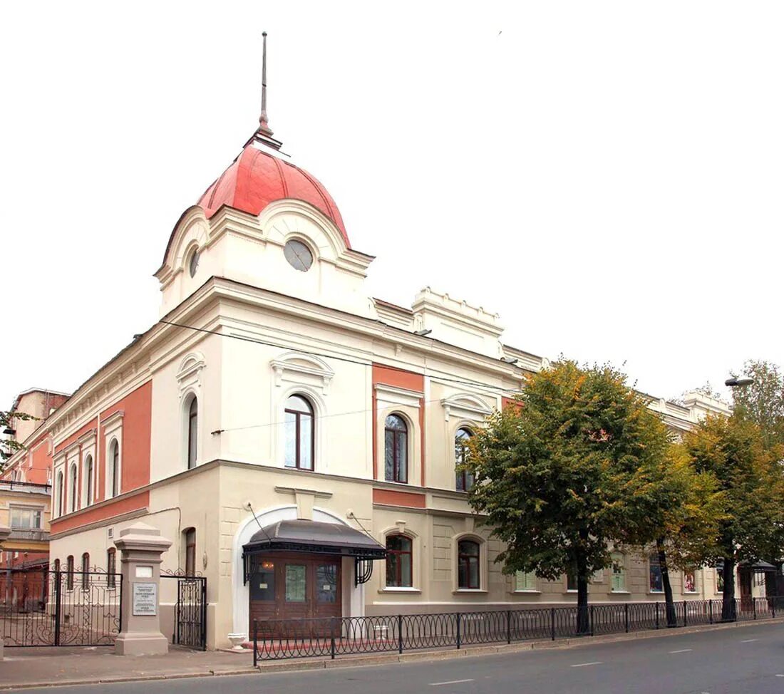 Театр тинчурина казань сайт. Театр драмы и комедии казань. Театр тинчурина казань сайт. Горького 16 казаньтеатр тинчкрина. Театр тинчурина казань.