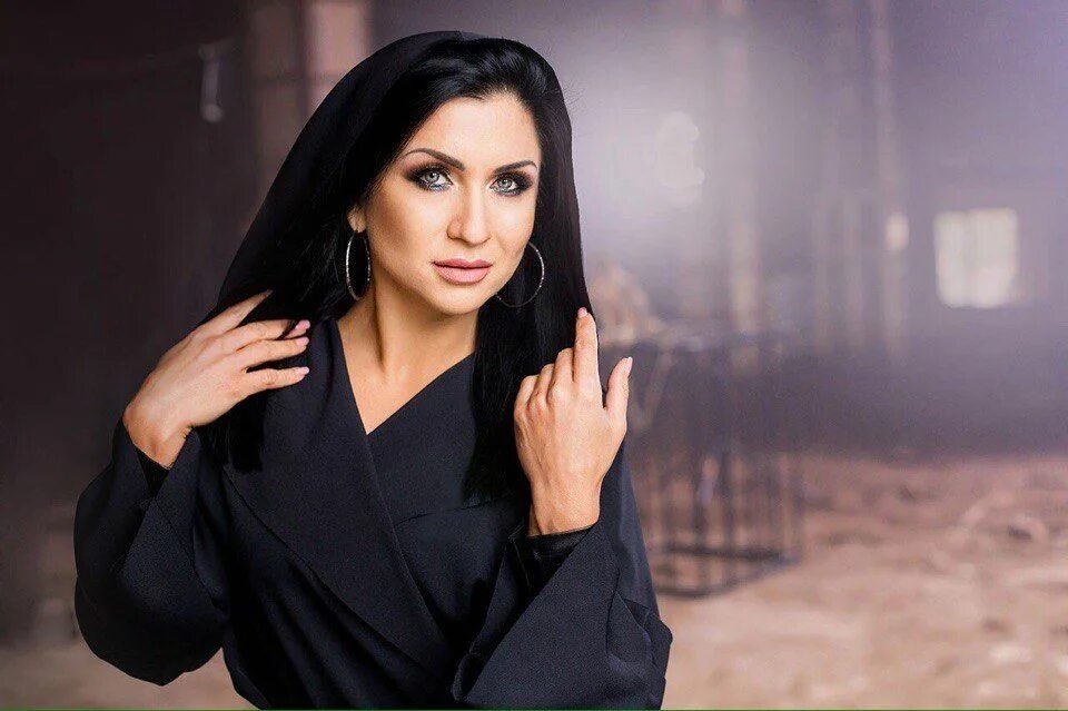 певица бадретдинова. илсөя бәдретдинова песни. ильсия. певица ильсия бадретдинова. ильсияр бадретдинова муж.