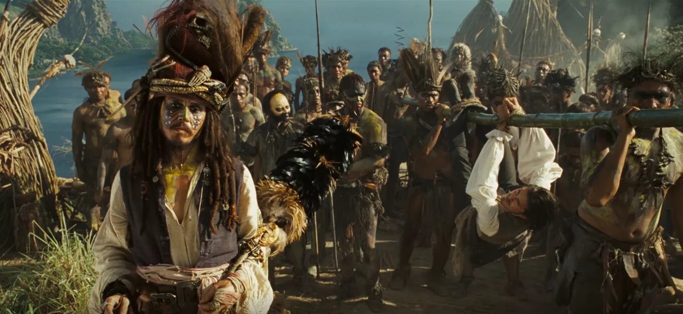 пираты карибского моря по телевизору. пираты карибского моря: сундук мертвеца фильм 2006 уилл тернер. джек воробей плывет на лодке. пираты карибского моря по телевизору. джонни депп пираты карибского моря проклятие черной жемчужины.