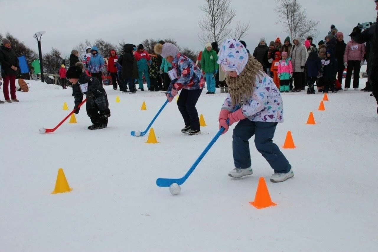 Спортивные соревнования для детей. Зимние старты для детей. Зимние мероприятия. Зимние веселые старты. Зимние веселые старты в детском саду.