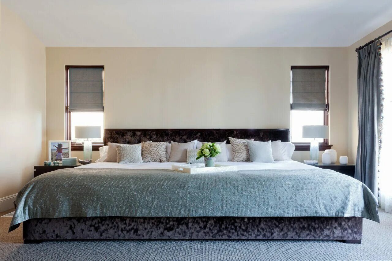 Кровать италия модерн. Итальянские кровати. Wide bed. Мягкая кровать с выдвижными ящиками. Большие кровати.