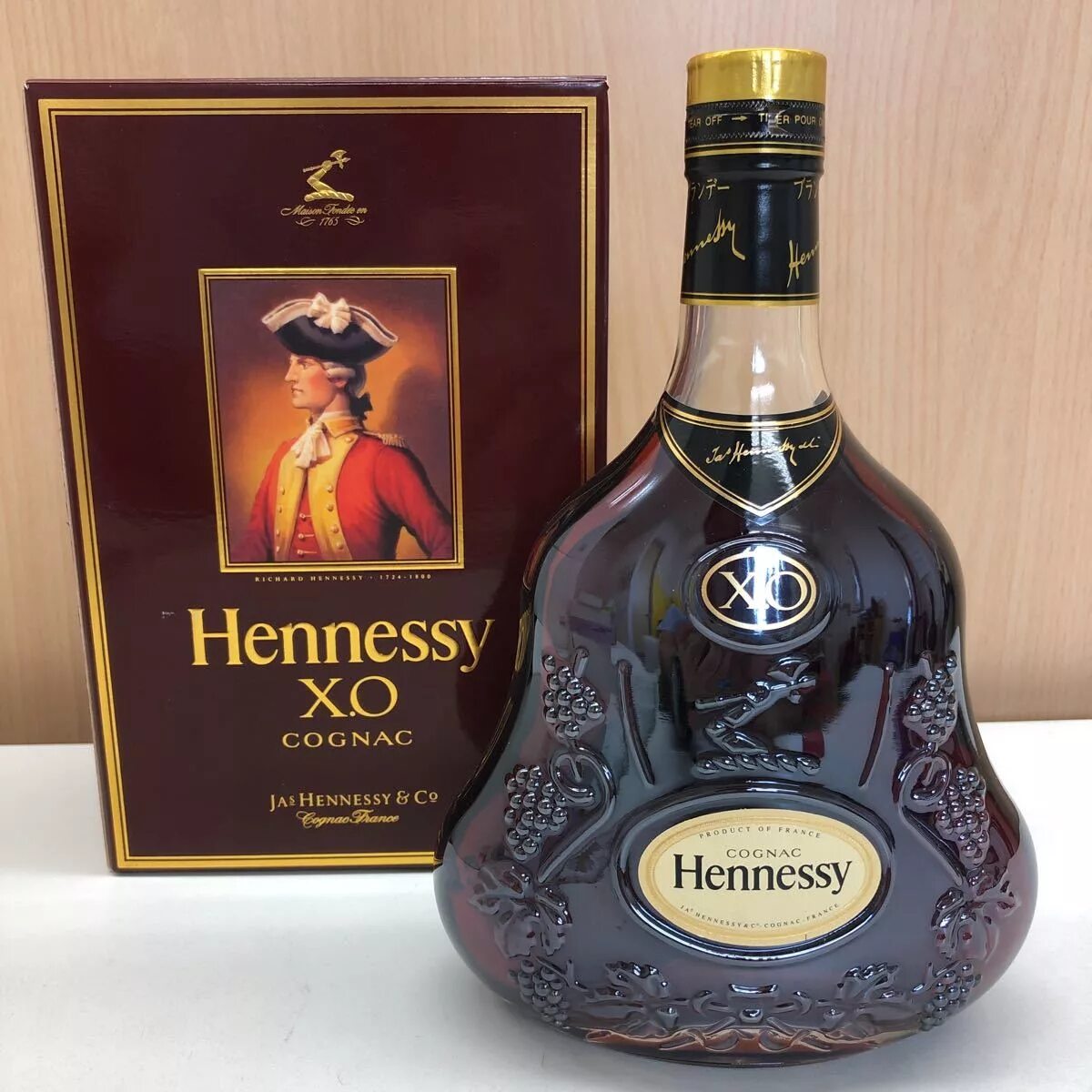 Коньяк Хеннесси Иксо. Hennessy XO Pantera Gold. Hennessy XO 700 мл. Hennessy XO коробка. Хеннесси 0.7 оригинал