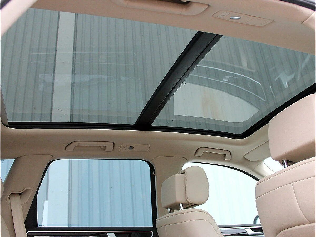 Volkswagen touareg панорамная крыша. туарег 2 панорамная крыша. фольксваген тигуан с панорамной крышей. панорамная крыша туарега. панорамная крыша туарега.