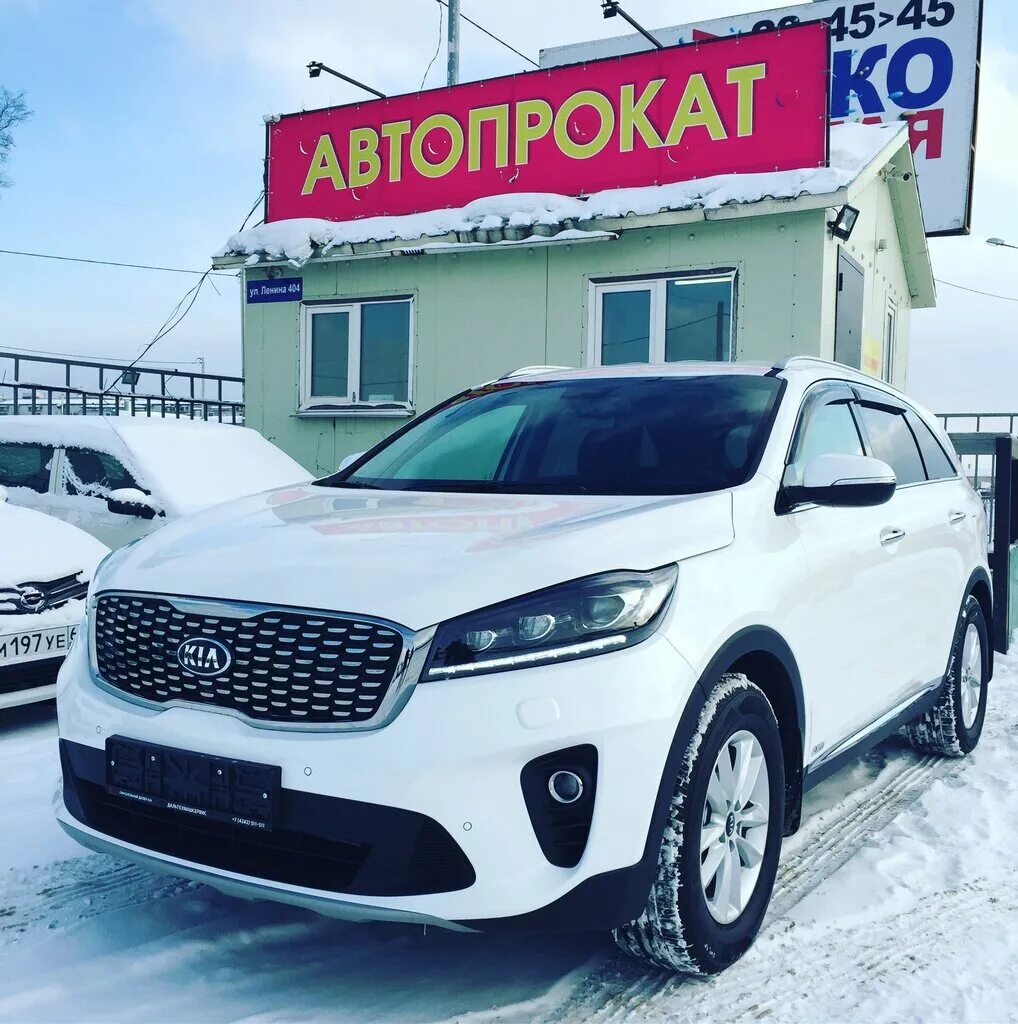 дром. автопрокат light, южно-сахалинск. Toyota crown атлет 2010 год. тойота аксио 2008 белая. тойота кроун 2010 года.