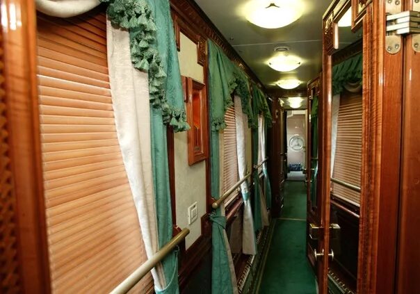 The Majestic Imperator - Salon 1 interior Luxury train, Interior, Vintage train