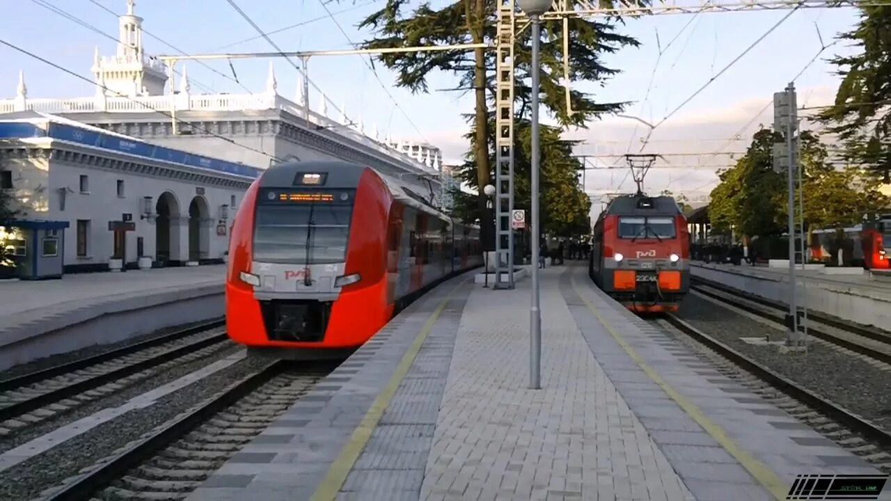 Ласточки сочи адлер сегодня. Siemens Desiro Ласточка. Станции ласточки в Сочи. Вокзал Сочи Ласточка. ЭС-1 Туапсе.