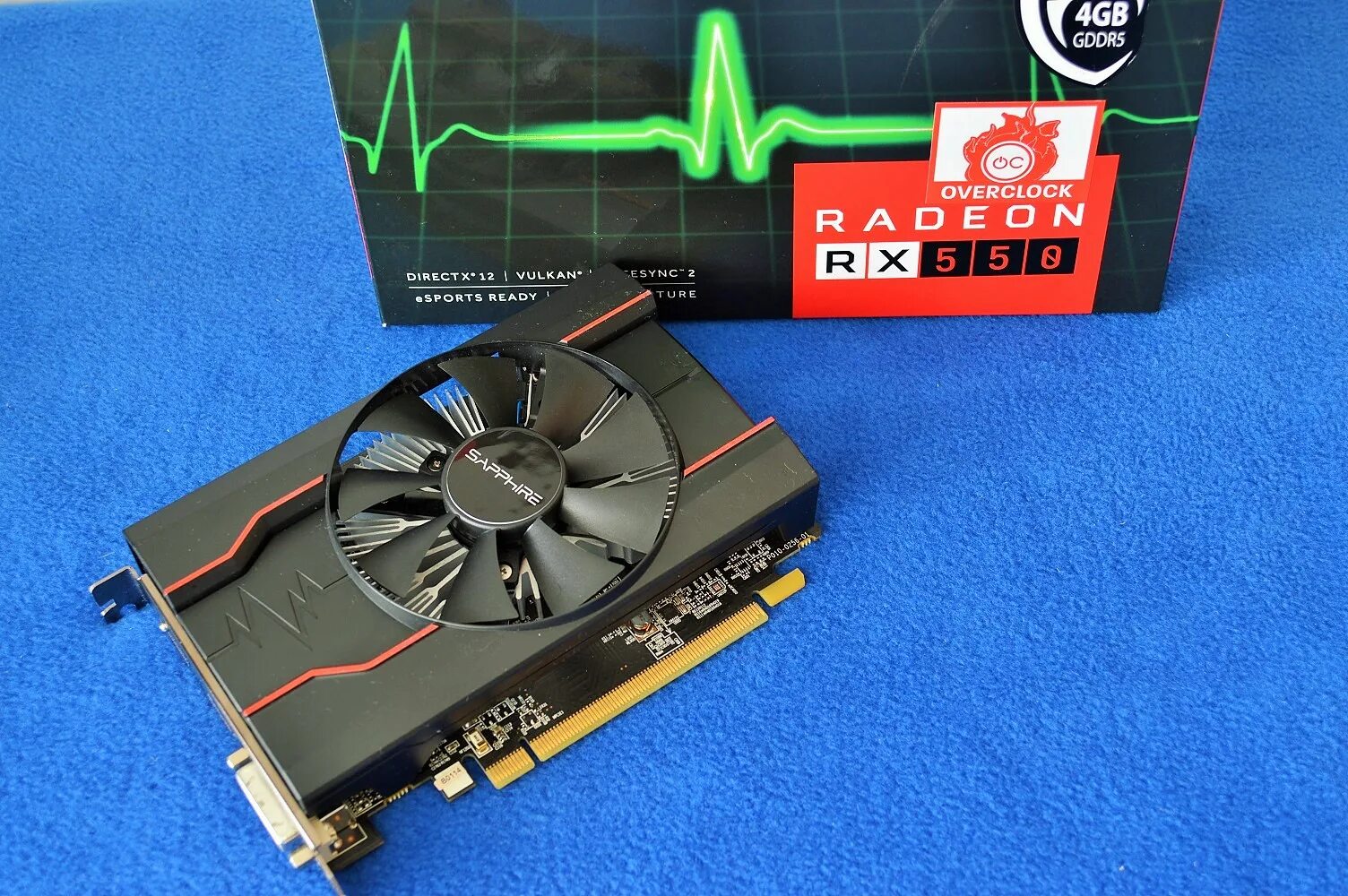 Rx 550 series драйвера. RX 550 4gb Sapphire. Pulse RX 550 4 GB. RX 550 4gb Sapphire Pulse. RX 550 Saphir.