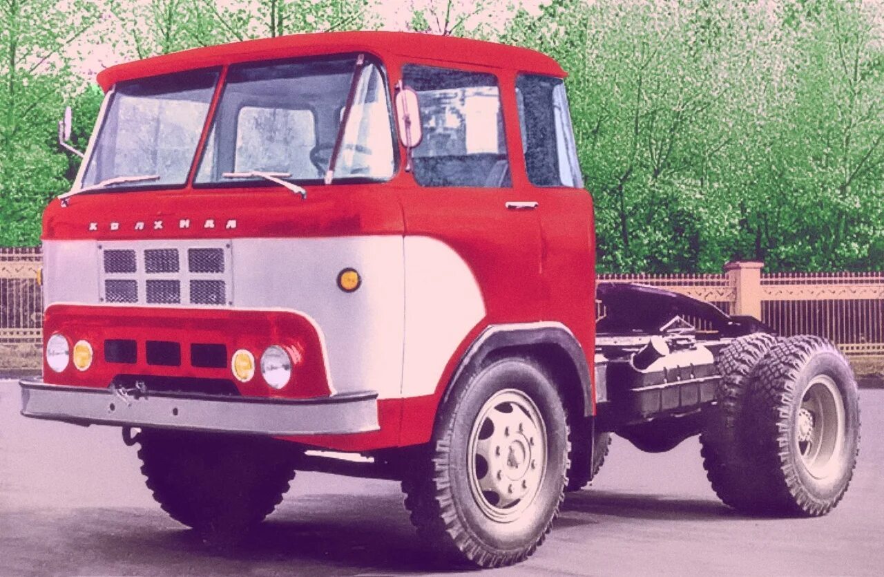 Каз-608 колхида. Колхида автомобиль грузовые. Седельный тягач каз 606 колхида. Автомобиль каз 608 колхида. Грузовик каз 606 колхида.