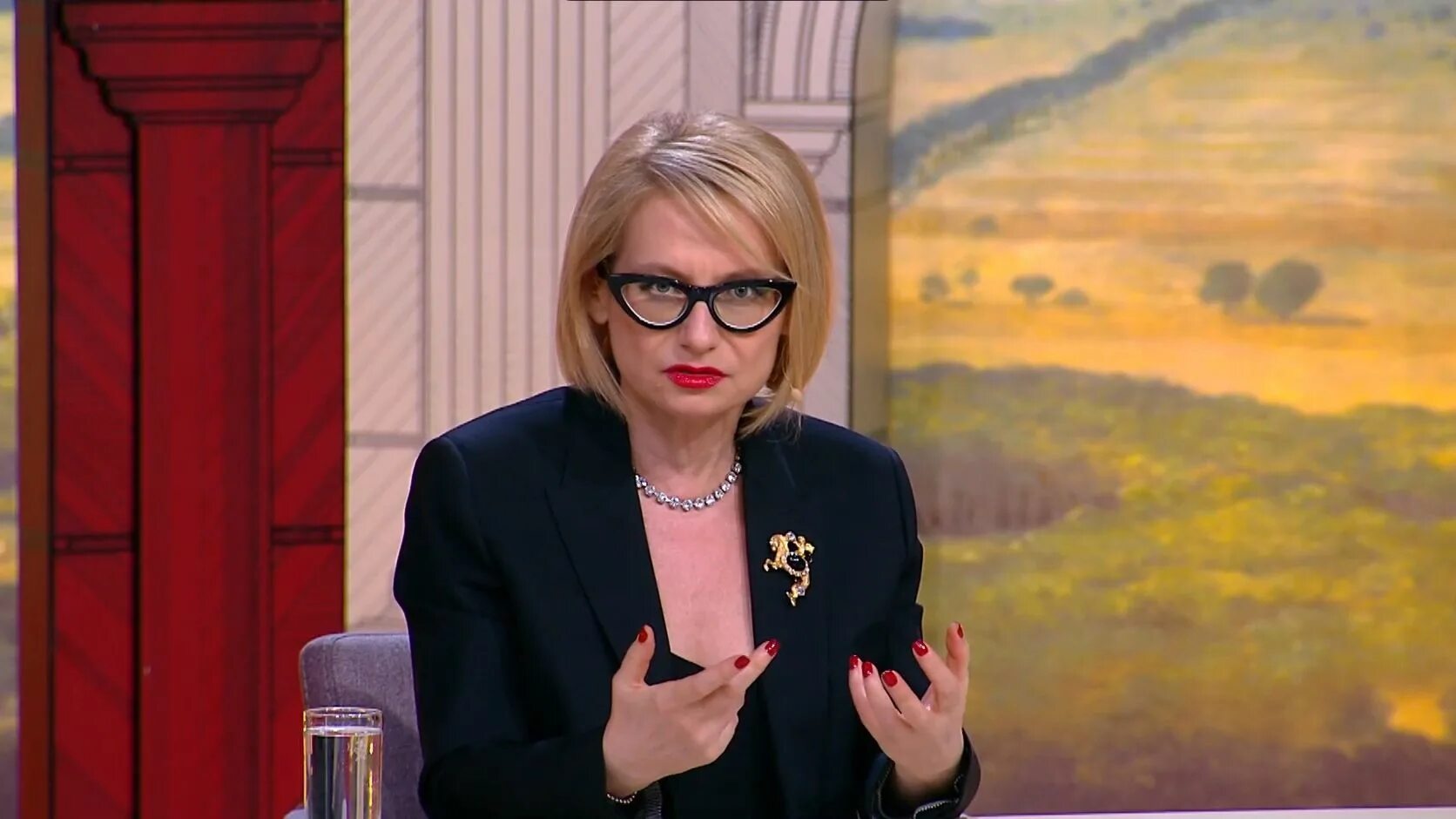 эвелина хромченко лето 2021. телеведущие в марина ким. мода телеведущих. мода телеведущих. мода телеведущих.