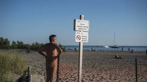 Des activistes LGBTQ+ craignent la défiguration de la plage nudiste iconiqu...