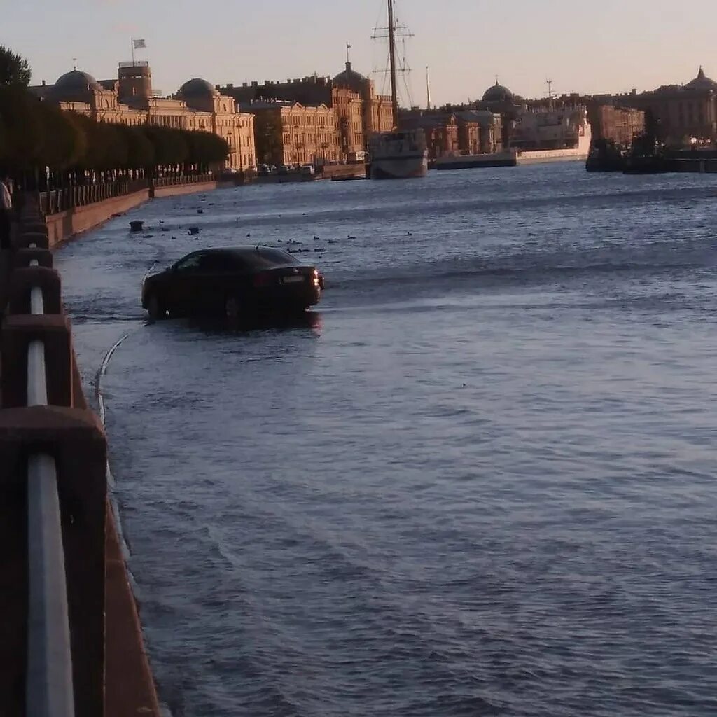Сильное наводнение в санкт петербурге. Наводнение в санкт-петербурге. наводнение в санкт-петербурге 1924. нагонные наводнения в санкт-петербурге.