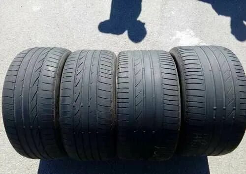 Купить резину 315 35. Шины разноширокие r20 275 40. Bridgestone 315/35 r20 RUNFLAT. Bridgestone r20 315/35. 315/35/20 Шины разноширокие.