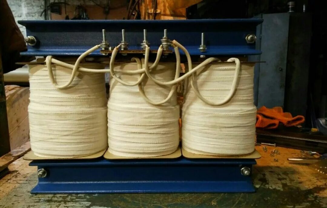 Трансформатор понижающий 380/220 100квт. Трансформатор 220/380 100ква. Трансформатор понижающий 220/110 5квт. Трансформатор 380/220 двухфазный 5 квт. Трансформатор осм1-1.