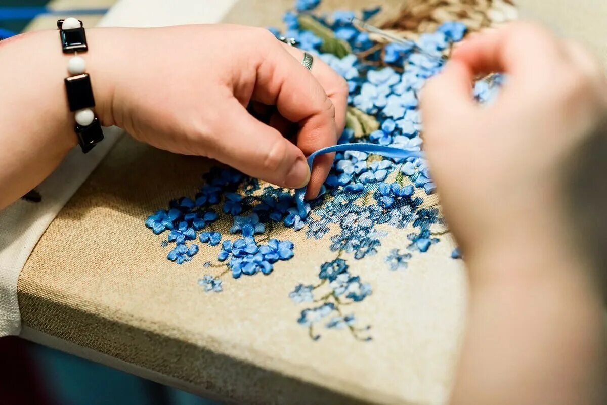 Необычные увлечения. Вязание интересные идеи. Дети творчество. Интересные идеи для творчества. Необычные коллекции и коллекционеры.