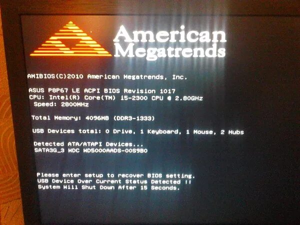 Usb device current status detected. American MEGATRENDS. На экране ПК American MEGATRENDS. Биос 2011 American MEGATRENDS. Компьютер зависает на American MEGATRENDS.