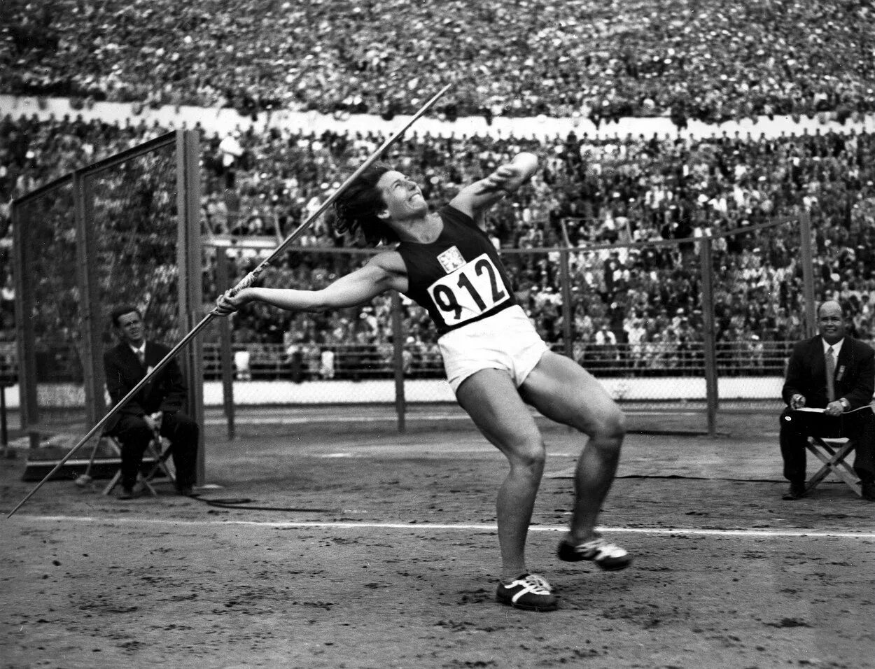 Первые советские спортсмены. Олимпийские игры в Хельсинки 1952. Emil Zatopek 1952.