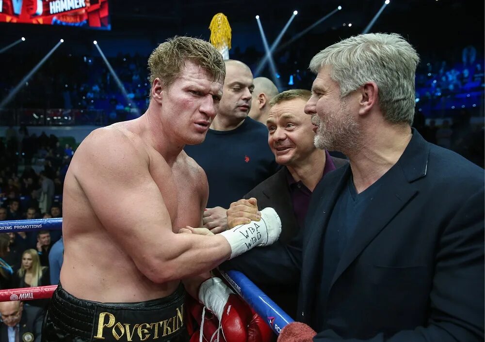 Бой против кличко. Валерий поветкин. александр поветкин бой с кличко. поветкин против баннер. поветкин после боя с кличко.