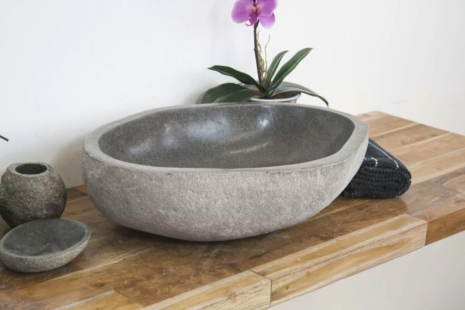 Ландшафт валуны идеи светильники. Раковина из литьевого мрамора белая 400х600. Раковина накладная каменная. Столешница из искусственного мрамора. Кварцевый агломерат granite2131.