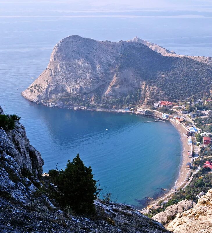 Южный берег крыма. Крым Ялта берег. ЮБК Крым. Юг Крыма Ялта.