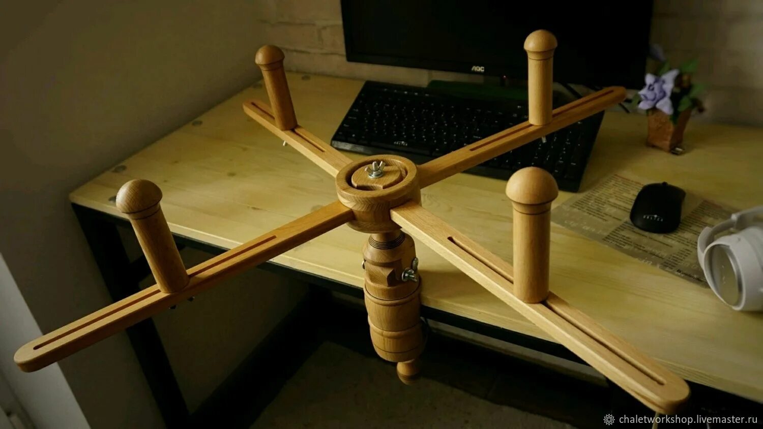 моталка мельница для пряжи. приспособление для разматывания пряжи. моталка для кабельного барабаны 800 мм. зонт для перемотки пряжи в пасмах. прибор для перемотки пряжи ссср.