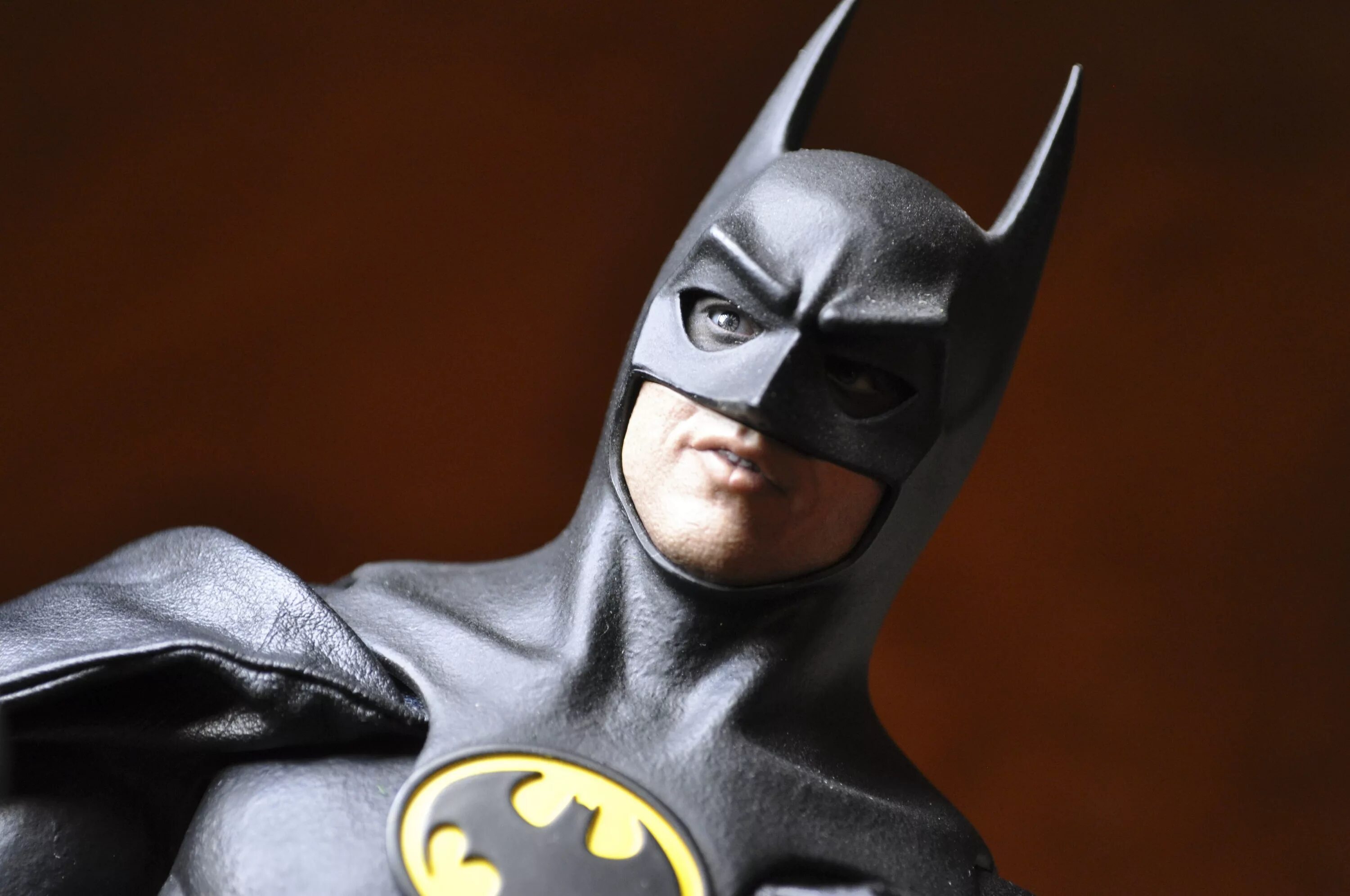 Бэтмен будущего готэм. Тим дрейк бэтмен будущего. Робин темный рыцарь. Batman tim. Batman tim.