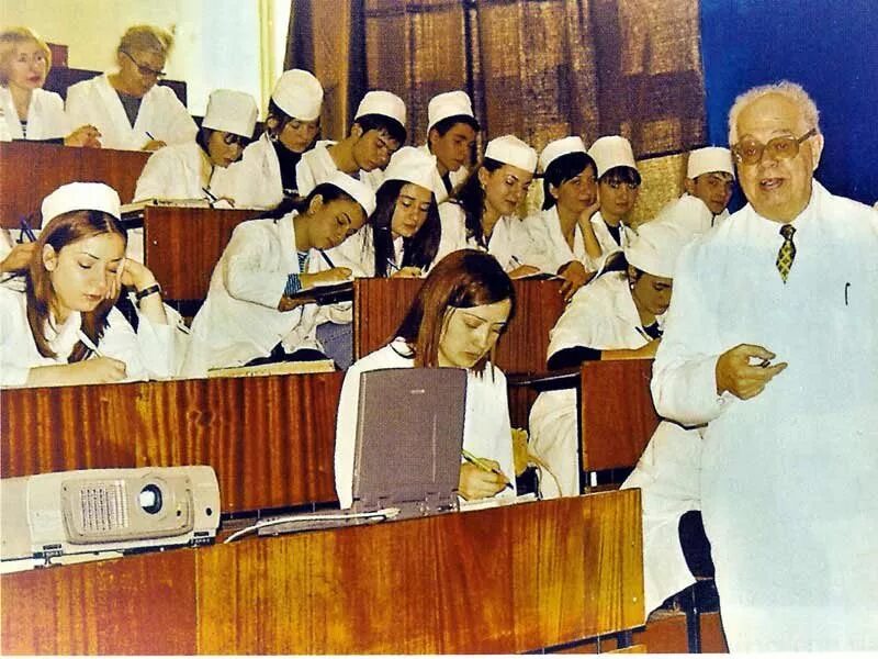 владикавказ больница согма. владикавказский медицинский университет. согу медицинский факультет. университет во владикавказе медицинский факультет. пушкинская улица (владикавказ).